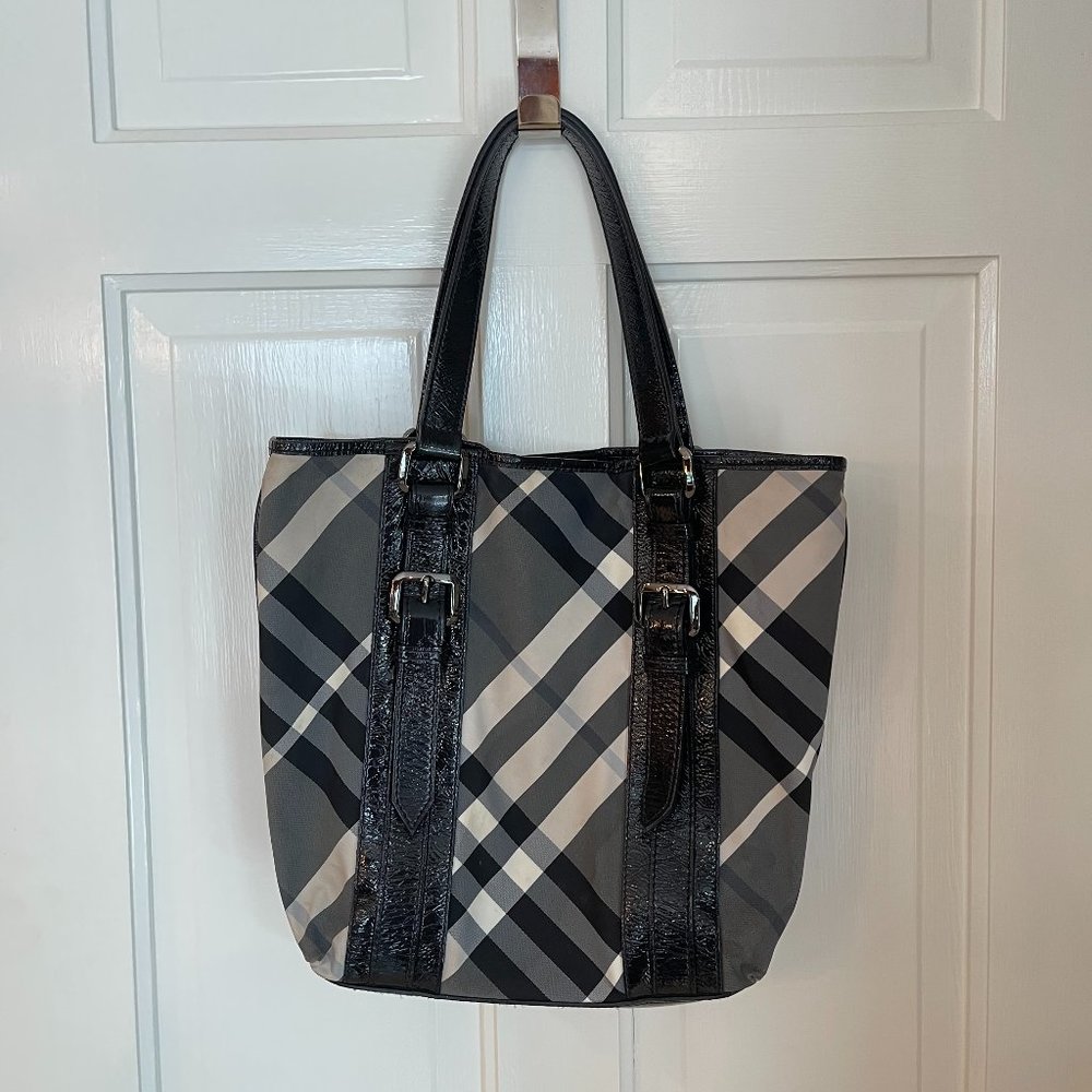 Burberry Beat Check Victoria Tote - Authentic!